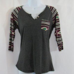 Rue 21 3/4 sleeve henley tee